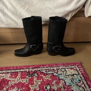 Frye Harness 12R Boots Black